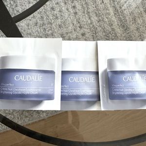 5/25✨brightening night cream Caudalie 3 samples